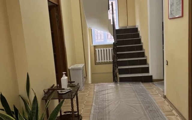 Nana Guest House