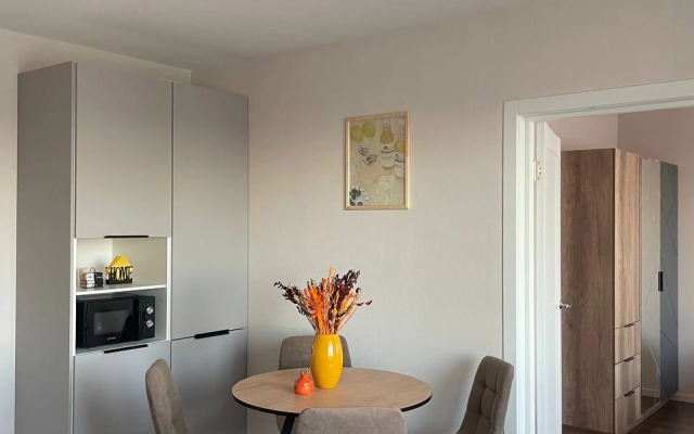 Na Dal'nevostochnom prospekte Flat