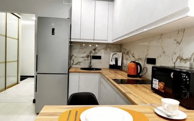 Квартира у ТЦ Коллаж