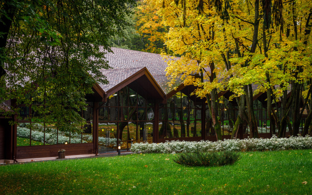 Volynskoye Congress Park