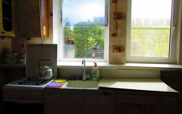 Частный дом С тремя спальнями и большой солнечной верандой