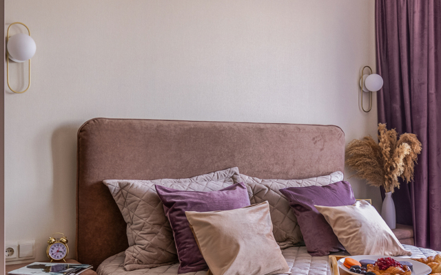 evro-2 u m. Lesnaya Apartments