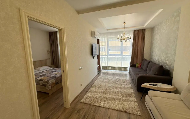 886 Na Krymskoy 89 Apartments