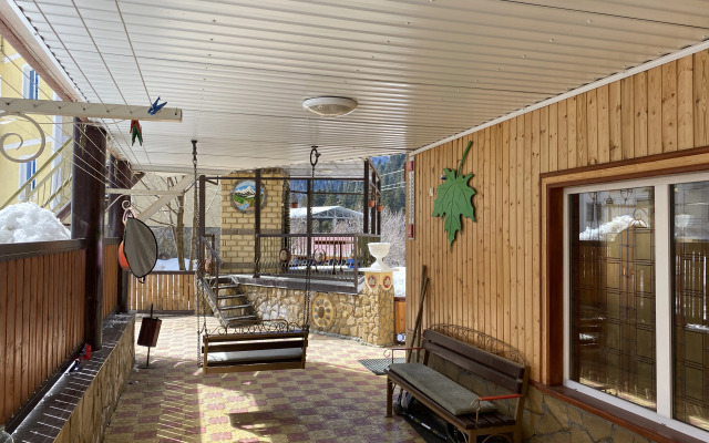 Отель Старый клён