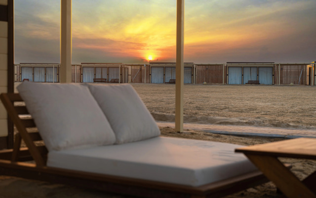 Regency Sealine Camp Camping