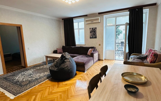 Central Park Baku Flat