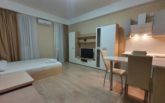 Studiya Na Kaspiyskoy Ot HomeHotelSochi Apartaments