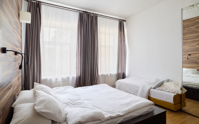 Апартаменты Квартира целиком в самом центре Санкт-Петербурга