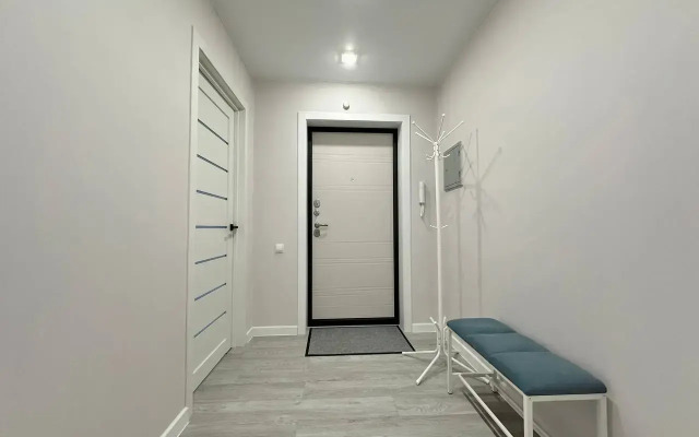 Ryadom S Readovskim Parkom Flat