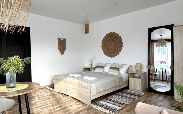 Podsolnuh Village Guest House
