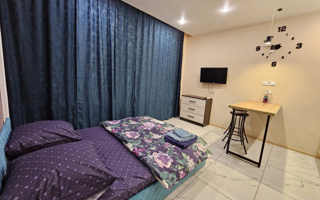 Na prospekte Astrakhova 7  Zona Komforta Flat