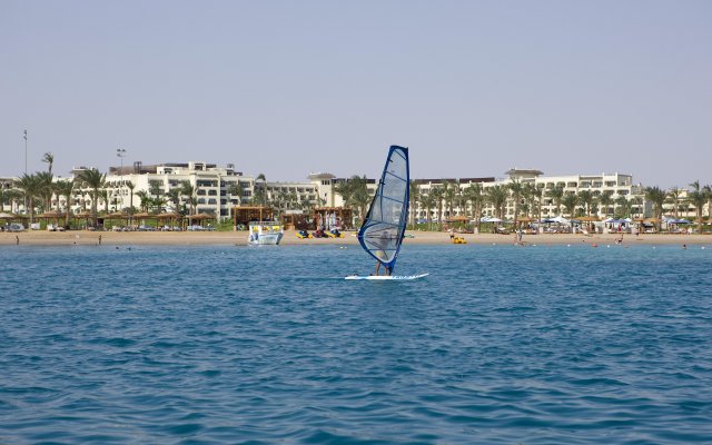 Steigenberger Al Dau Beach	