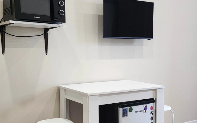 Prostornaya Studiya S Balkonom Flat