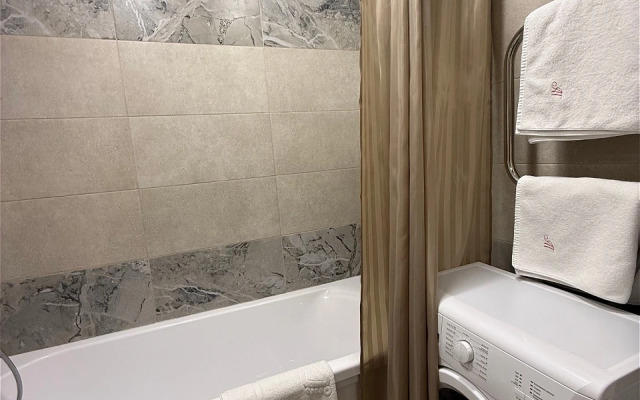 Апартаменты на А.Иванова 21