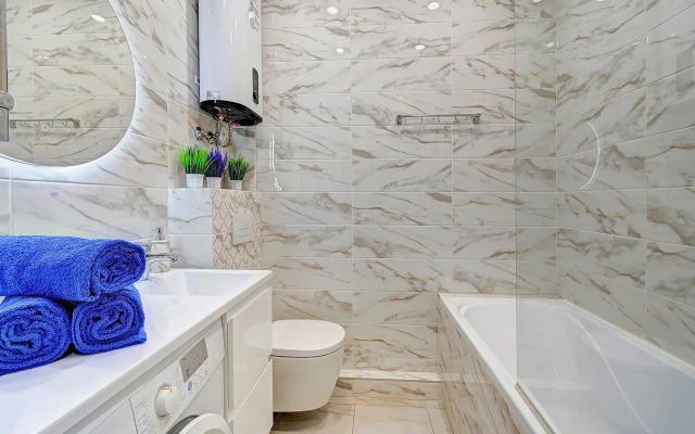 Uyutnye MorskayaSimfonya-2 S Vidom Na More Balkonom Vannoi Basseinom Na Territorii ZhK Apartments