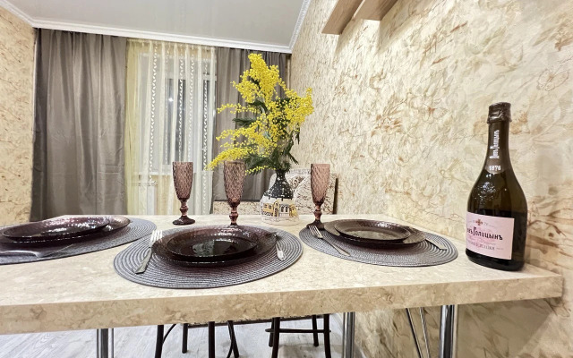 Na Ulitse Rozy Lyuksemburg 33 Flat