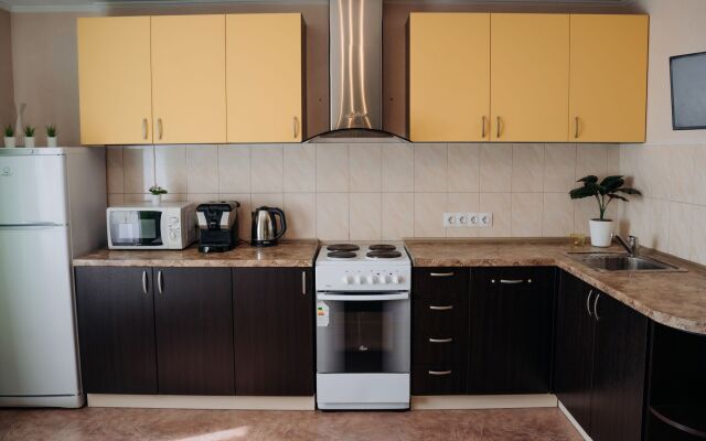 Апартаменты на улице Савиных