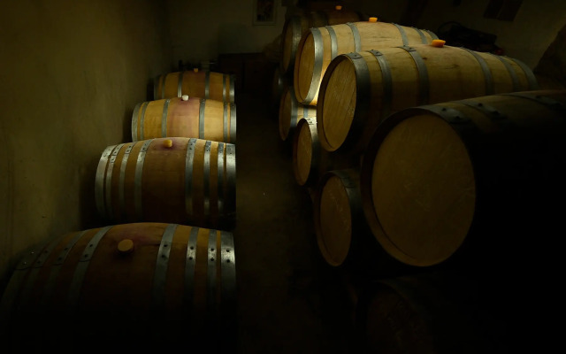 Areni Wine Art Hotel