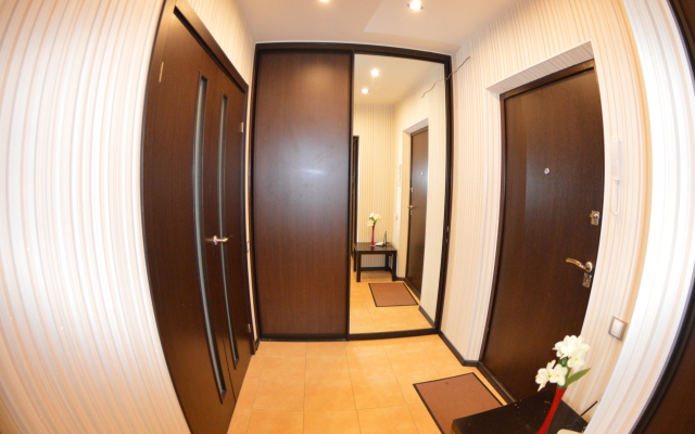 Luchshie Apartments Na Chapaeva 8