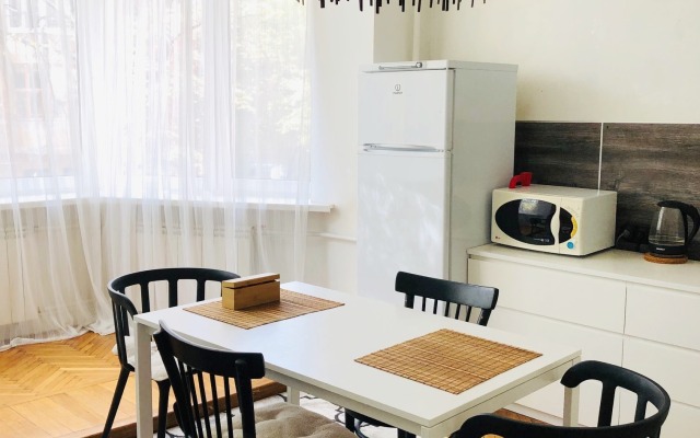 Квартира Двухкомнатная на Ленина 69/8