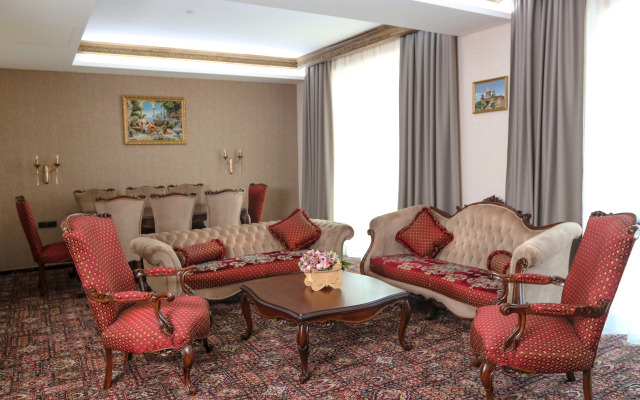 Konyak Hotel