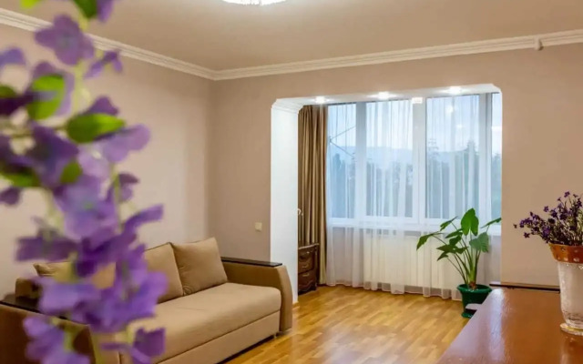 Квартира Уютная Двухкомнатная