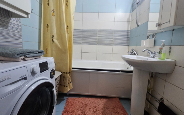 Bolshaya Kvartira Na Borisovke Zona Komforta Flat