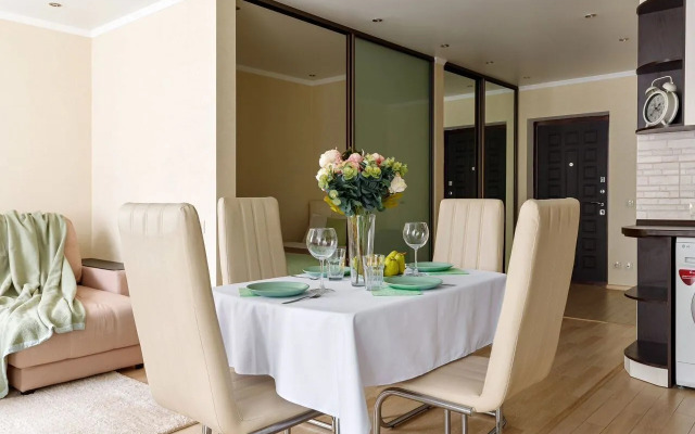 Апартаменты на улице Селезнёва 4/13к2