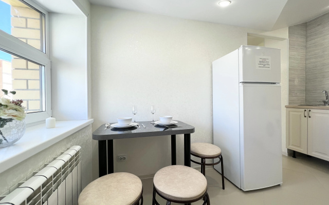 Apartamenty Dvuhkomnatnye na Tul'skoj 18 na Sestom etaze Kvartira 24