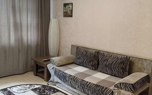 Smolensk Ulitca Normandiya-Neman, 7a Flat