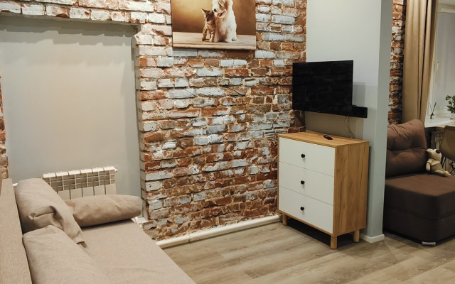 Na Prospekte Lenina 6 4 Flat