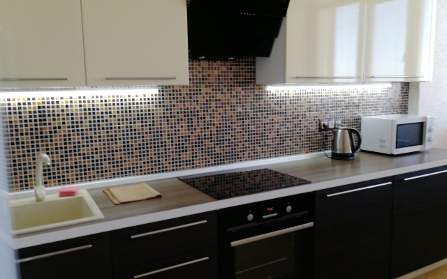 Апартаменты на Лунной 30А