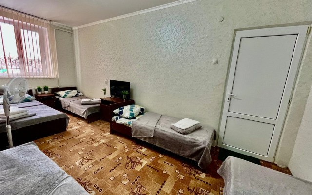 Гостевой дом на улице Новороссийская 196