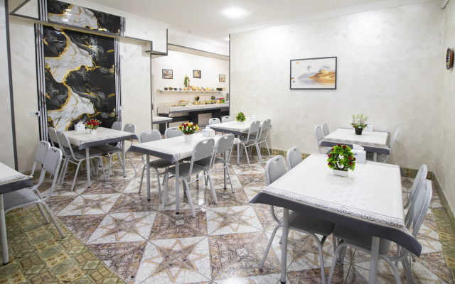 Art Home