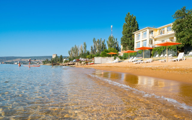 Отель Золотые Пески