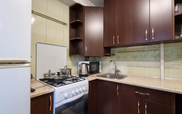 Апартаменты в центре на улице Житомирская 4