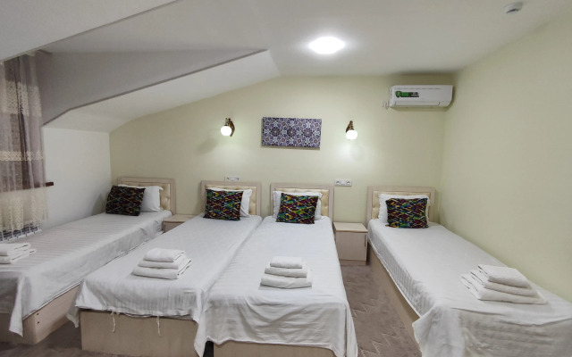 Suzani Samarkand Hostel