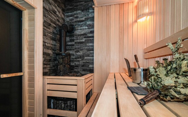 Abrikosovaya 688 Private house