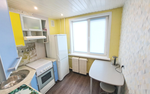 Dvukhkomnatnaya V Krasnokamske Flat