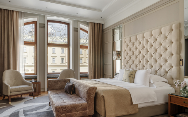 Отель Метрополь