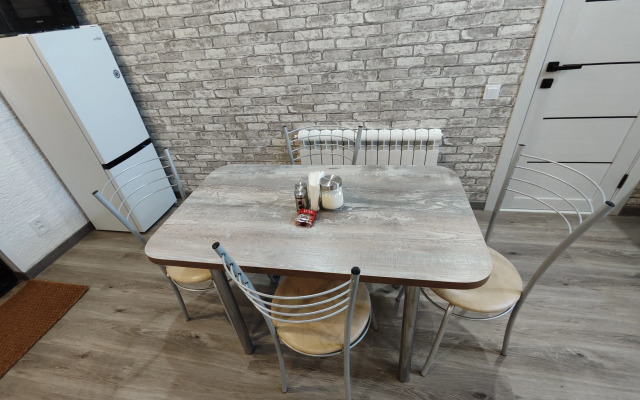 Na Krasnoy Armii 136/8 Apartments