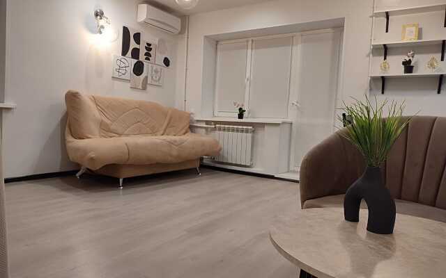 Vladdom25.ru Na Posyetskoy Apartments