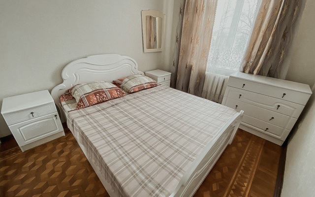 Green FOX Na Ulice Lenina 12 Apartments