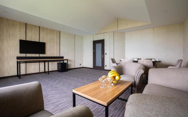 Pyramids Resorts, Charvak