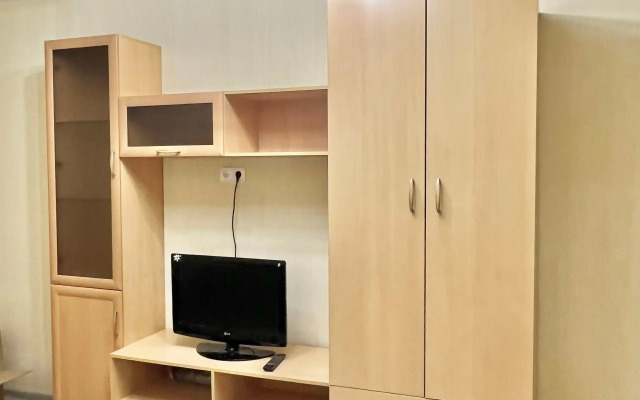 Квартира двухкомнатная в микрорайоне ДЗФС 15А