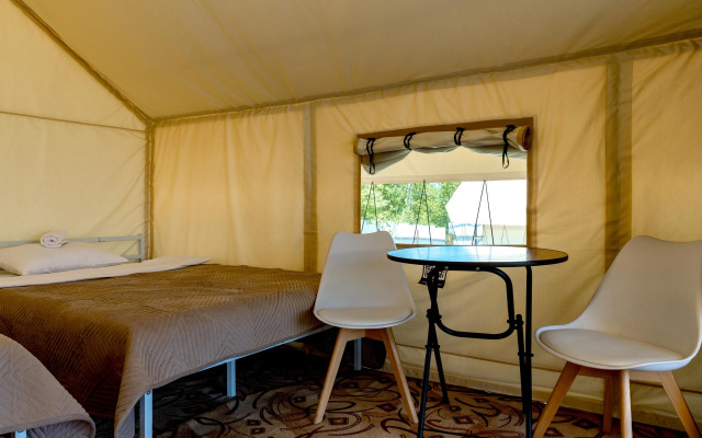 Отель Кумуткан