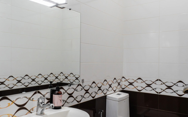KeyGo #0123, 2 Bedroom, Near Yeritasardutyan Park, View of Ararat Apartments