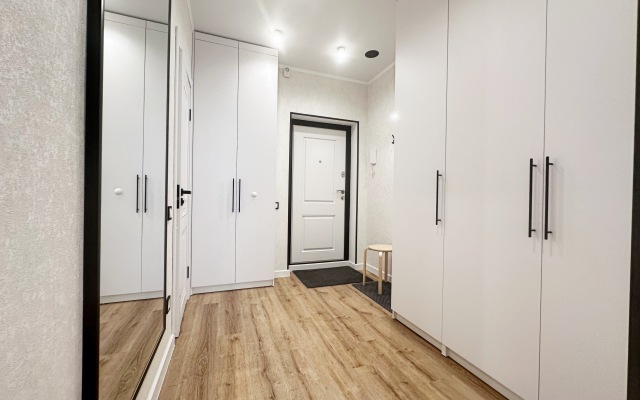 Апартаменты 1-к около ТЦ Парк Хаус