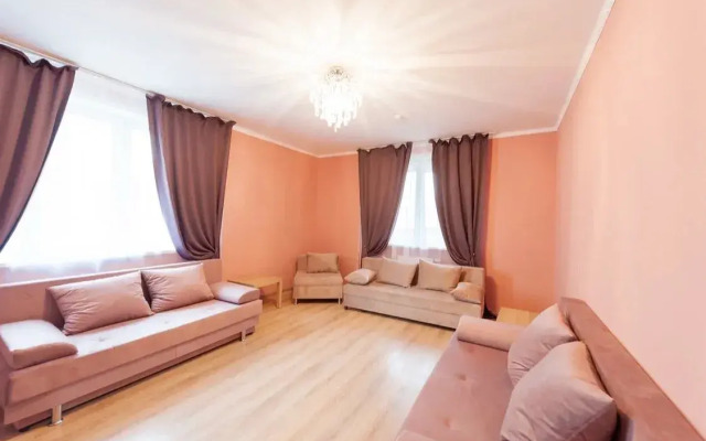 Na ulitse Alekseya Kozina 3A Flat