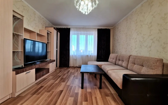 Chetyrekhkomnatnye v Tsentre Apartments